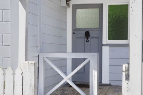 Photo of property in 3 Kaiwaka Road, Waiuku, 2123