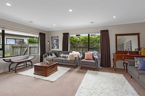 Photo of property in 53 Te Puia Drive, Aotea, Porirua, 5024