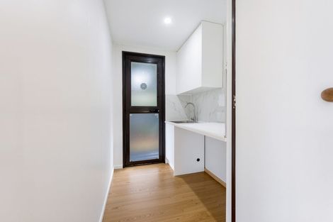 Photo of property in 2/16 Cameron Place, Ranui, Auckland, 0612