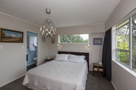 Photo of property in 256 Te Moana Road, Waikanae, 5036