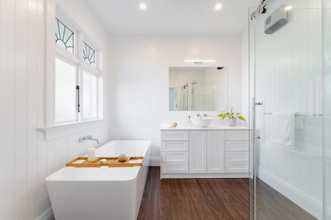 Photo of property in 104 Forbury Road, Saint Clair, Dunedin, 9012