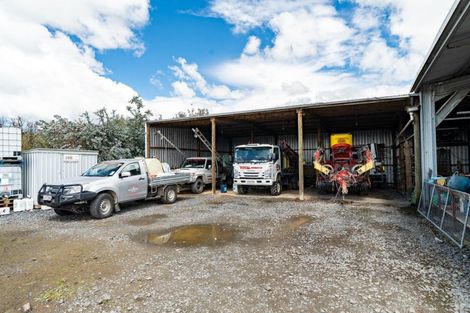 Photo of property in 185 Centre Road, Momona, Outram, 9073