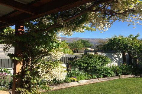 Photo of property in 88 Inniscort Street, Cromwell, 9310