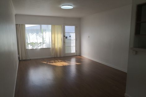 Photo of property in 1/454 East Coast Road, Windsor Park, Auckland, 0630