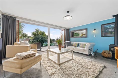 Photo of property in 17 Church Street, Tirau, 3410