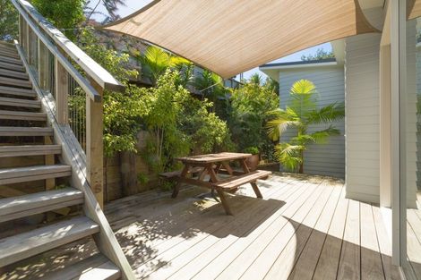 Photo of property in 16 George Street, Surfdale, Waiheke Island, 1081