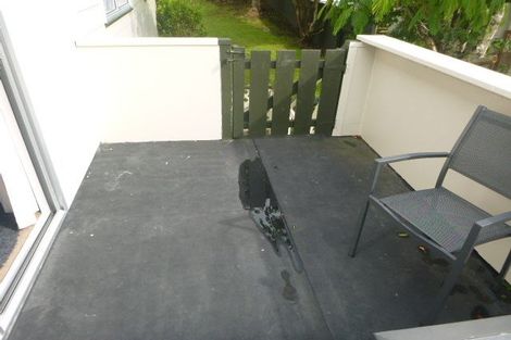 Photo of property in 25 Hartford Crescent, Totara Park, Upper Hutt, 5018