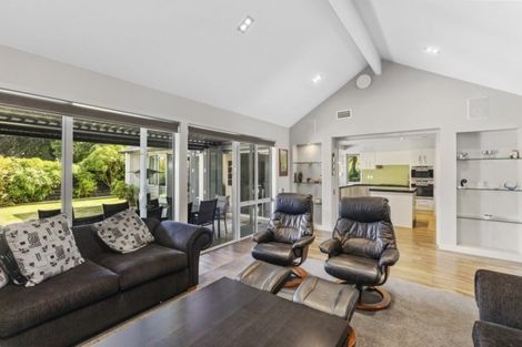 Photo of property in 373 Fergusson Drive, Heretaunga, Upper Hutt, 5018