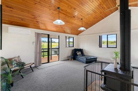Photo of property in 8 Bellbird Avenue, Onerahi, Whangarei, 0110