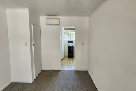 Photo of property in 11 Lorna Street, Lynmouth, New Plymouth, 4310