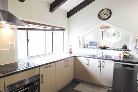 Photo of property in 29 Cairngorm Place, Highland Park, Auckland, 2010