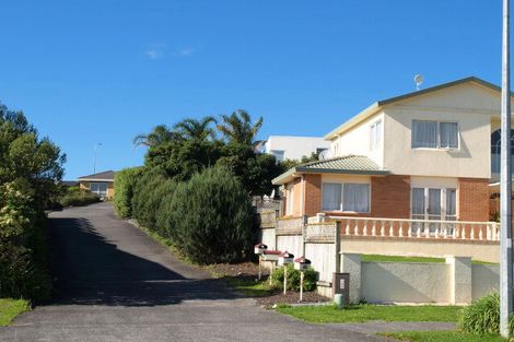 Photo of property in 17 Matterhorn Crescent, Northpark, Auckland, 2013