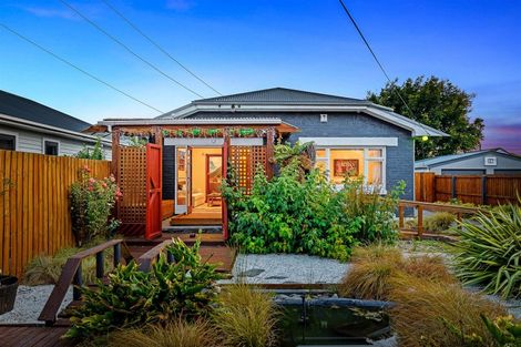 Photo of property in 6 Mcbratneys Road, Dallington, Christchurch, 8061