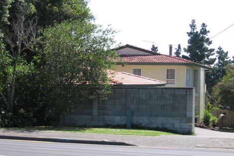 Photo of property in 167c Carlisle Road, Northcross, Auckland, 0632