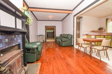 Photo of property in 6 Nobel Street, Carterton, 5713