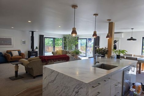 Photo of property in 17 Tauroa Road, Havelock North, 4130