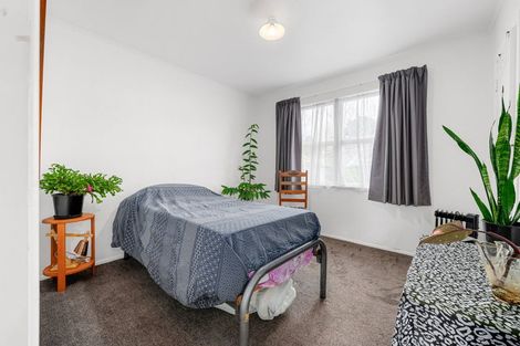 Photo of property in 8 Robert Grigg Place, Hamilton East, Hamilton, 3216