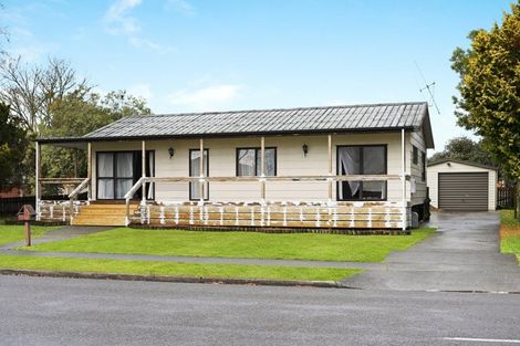 Photo of property in 68 Garland Drive, St Andrews, Hamilton, 3200