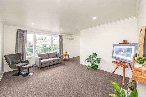 Photo of property in 89 Great North Road, Saint Johns Hill, Whanganui, 4501