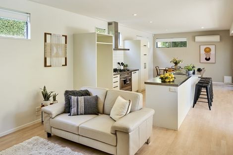 Photo of property in 84a Warwick Street, Wilton, Wellington, 6012