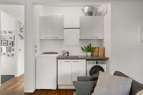 Photo of property in 33 Oceanair Drive, Pauanui, Hikuai, 3579