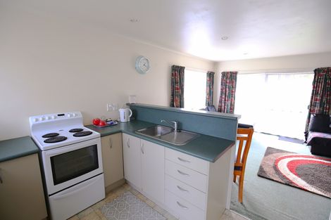 Photo of property in 2 Willis Street, Bader, Hamilton, 3206