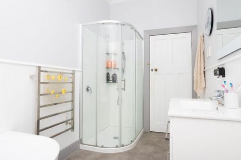 Photo of property in 30 Victoria Avenue, Dannevirke, 4930