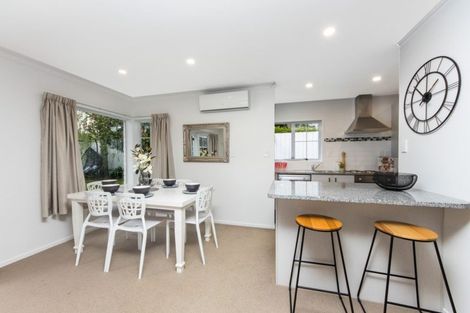 Photo of property in 3/14 Trafalgar Road, Milford, Auckland, 0620