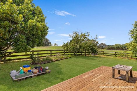 Photo of property in 287 Taurangaruru Road, Karioitahi, Waiuku, 2683