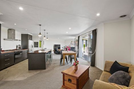 Photo of property in 169 Upper Pitone Road, Pitone, New Plymouth, 4374