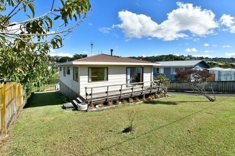Photo of property in 9 Matai Road, Stanmore Bay, Whangaparaoa, 0932