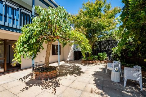 Photo of property in 25 Longitude Place, Whitby, Porirua, 5024