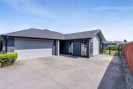 Photo of property in 15 Waitaha Place, Bell Block, New Plymouth, 4312