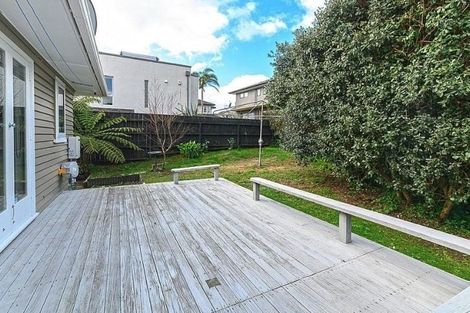 Photo of property in 10 Oteha Valley Road, Northcross, Auckland, 0632