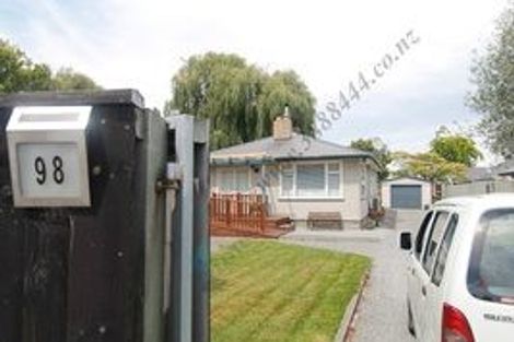 Photo of property in 98 Winters Road, Redwood, Christchurch, 8051