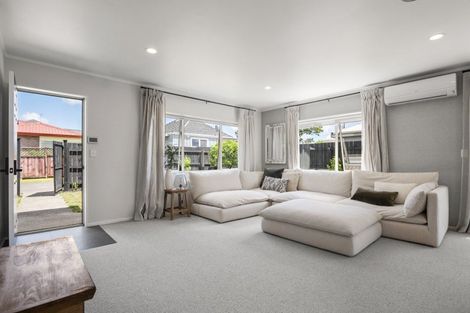 Photo of property in 224a Victoria Street West, Pukekohe, 2120