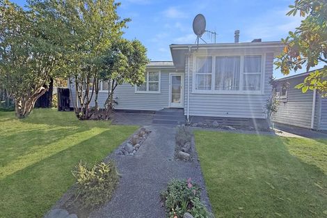 Photo of property in 14 Rangipoia Place, Turangi, 3334