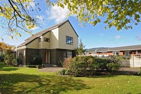 Photo of property in 261 Te Moana Road, Waikanae, 5036