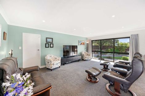 Photo of property in 30c Neeve Road, Taradale, Napier, 4112