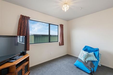 Photo of property in 20a Tiora Place, Upper Riccarton, Christchurch, 8041