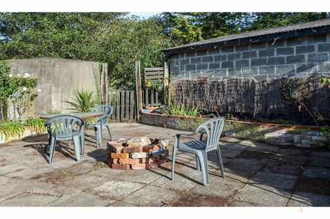 Photo of property in 176 Point Bush Road, Waimate, 7979