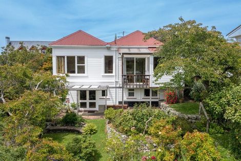 Photo of property in 17 Brownville Crescent, Maori Hill, Dunedin, 9010
