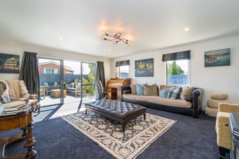 Photo of property in 14 Kura Place, Mosgiel, 9024