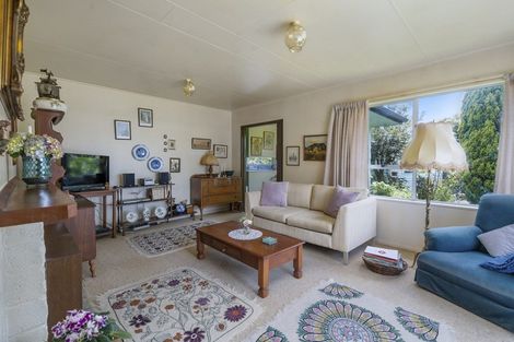 Photo of property in 7 Otira Place, Awapuni, Palmerston North, 4412