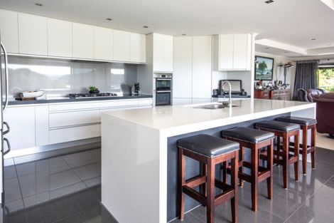 Photo of property in 26 Russell Street, Picton, 7220