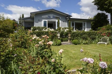 Photo of property in 86 Rokino Road, Hilltop, Taupo, 3330
