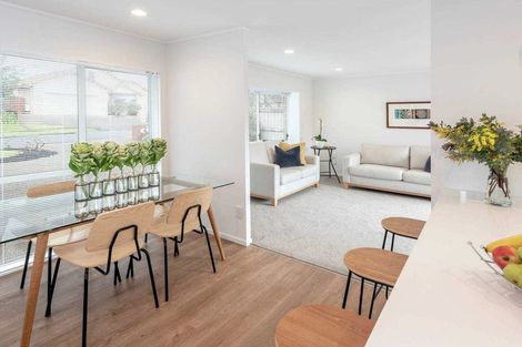 Photo of property in 2/23 Tarnica Road, Northpark, Auckland, 2013