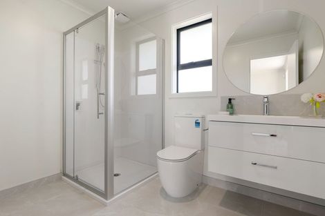 Photo of property in 10 Oralee Terrace, Peacocke, Hamilton, 3206