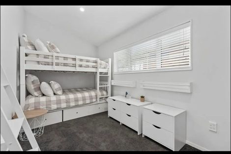 Photo of property in 996 Papamoa Beach Road, Papamoa Beach, Papamoa, 3118