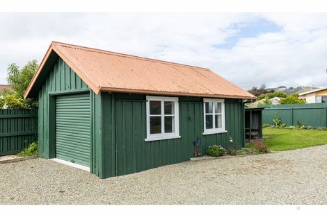 Photo of property in 187 Queen Street, Waimate, 7924
